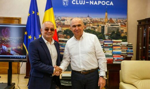 bolojan-a-discutat-cu-boc-despre-proiectele-pnrr,-apoi-a-verificat-stadiul-lucrarilor-la-autostrada-transilvania-/-bolojan:-de-la-1-decembrie-ar-trebui-sa-se-circule-fara-restrictii-pe-cei-peste-40-de-kilometri-noi-ai-autostrazii-transilvania