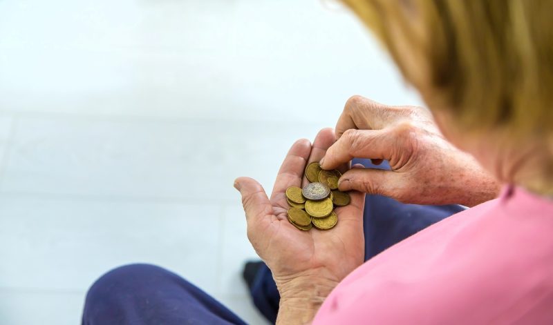 pensionarea-anticipata-in-2026.-cati-bani-pierzi-daca-iesi-mai-devreme-la-pensie,-calcule-concrete
