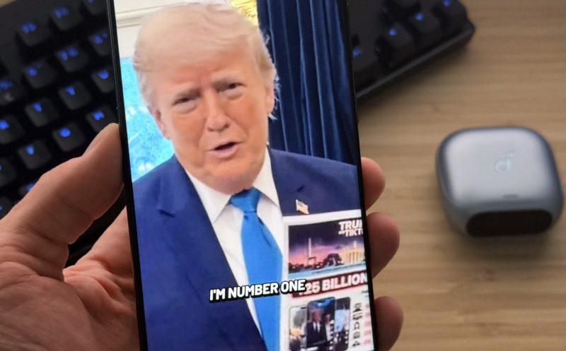video-|-trump-spune-ca-este-numarul-1-pe-tiktok-si-ca-miliarde-de-oameni-il-urmaresc.-presedintele-americii-inca-isi-cauta-validarea-prin-statistici-inventate-si-non-stiri