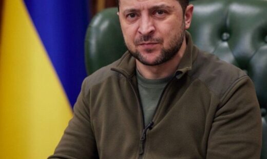 zelenski-denunta-amplasarea-depozitelor-de-armament-in-zone-civile-dupa-ce-un-atac-rusesc-a-ucis-10-oameni