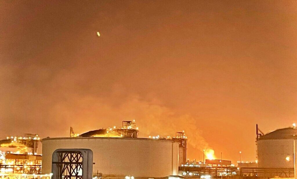 fortele-iraniene-sustin-ca-au-atacat-o-baza-americana-din-bahrain