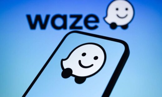 waze-intoarce-android-auto-impotriva-soferilor.-bug-ul-care-te-impinge-sa-folosesti-telefonul-la-volan