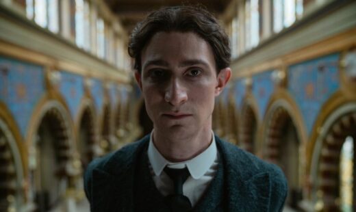 franz-nu-l-explica-pe-kafka,-ci-te-arunca-in-mintea-lui.-un-film-ciudat,-brutal-si-neasteptat-de-amuzant-review