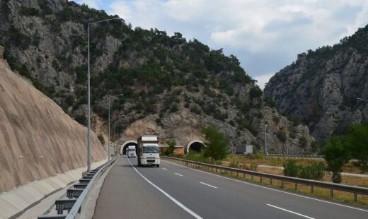 turcia-construieste-autostrazi-intr-un-ritm-impresionant.-cati-kilometri-are-deja-si-ce-planuri-are-pana-in-2053