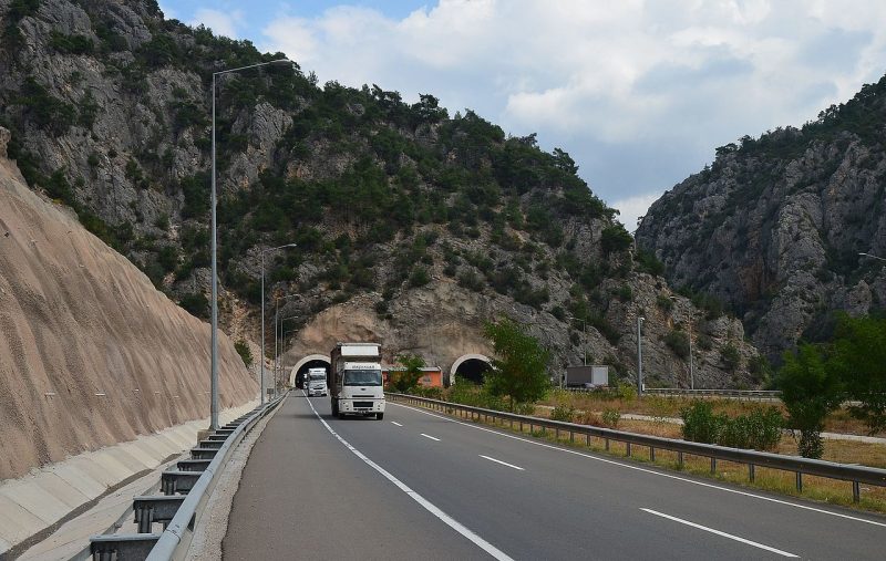 turcia-construieste-autostrazi-intr-un-ritm-impresionant.-cati-kilometri-are-deja-si-ce-planuri-are-pana-in-2053